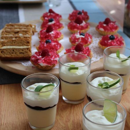 Dom Przy Plazy Bed & Breakfast Sarbinowo Eksteriør bilde